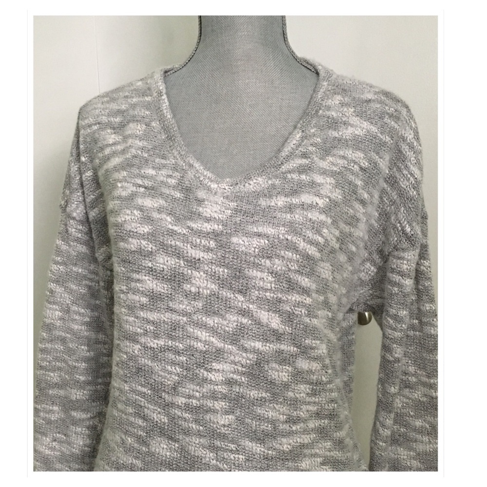KUT from the Kloth sweater - Picture 4 of 5